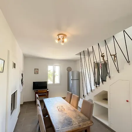 80 M² Avec Vue à Appartamento